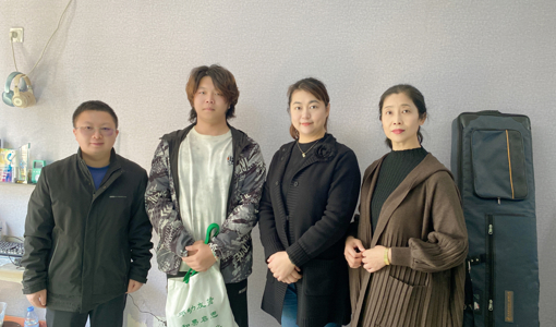 我校開展走讀生家訪活動(dòng)