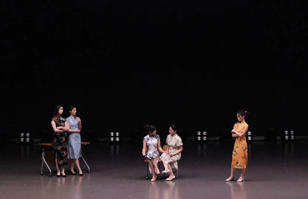 D:\桌面文檔\24251相關(guān)\24251學(xué)校網(wǎng)站\22音教畢業(yè)綜合匯演公眾號(hào)推文、圖片\圖片\微信圖片_20241225181724.jpg